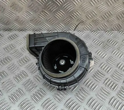 Toyota RAV 4 (XA50) Other devices BASF510B35 G923033050