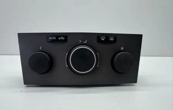 Opel Zafira B Climate control unit 13168100 09122005 0AM7504C68