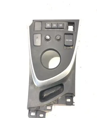 Other center console (tunnel) element