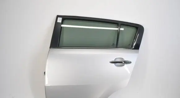 KIA Sportage Rear door 