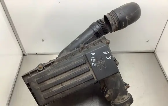 Audi A3 S3 8P Air filter box 1K0183B 3C0129601AJ