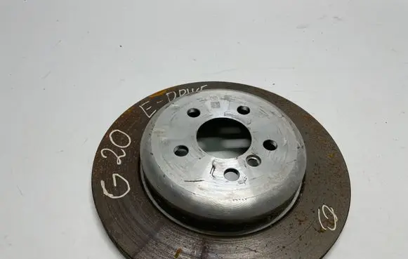 BMW 3 G20 G21 Rear brake disc 6882246