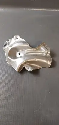 Volvo XC60 Heat shield in engine bay 32299401