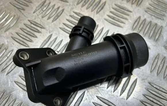 BMW 5 E60 E61 Engine coolant pipe/hose 3142260012
