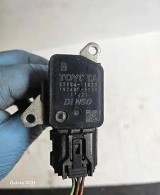 Toyota Corolla E140 E150 Mass air flow meter 2220431020 8029431020