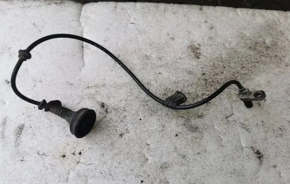 Mercedes-Benz B W245 ABS rear brake sensor A1695400817