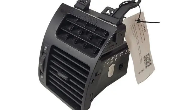 Volkswagen Touran I Dash center air vent grill 1T0819704B 251030304