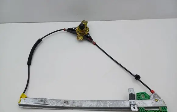 Ford Fiesta Front door manual window regulator E015003011