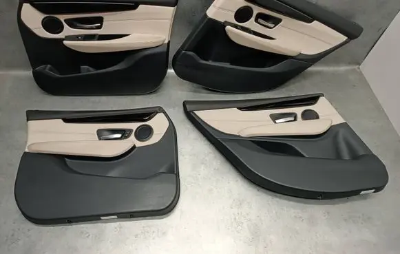 BMW 2 F46 Front door card panel trim