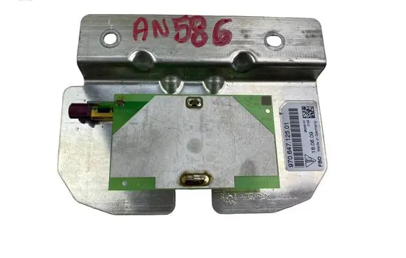 Porsche Panamera (970) Aerial antenna amplifier 97064712501