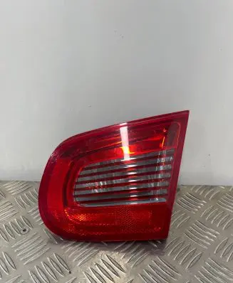 Volkswagen Eos Tailgate rear/tail lights 1Q0945094 020038