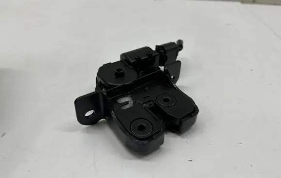 Renault Arkana Tailgate/trunk/boot lock/catch/latch 905039428R