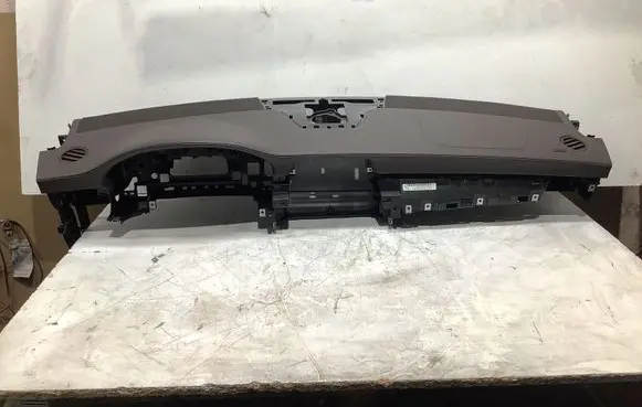 Mercedes-Benz CLS C218 X218 Dashboard A2186802287 A2188600602