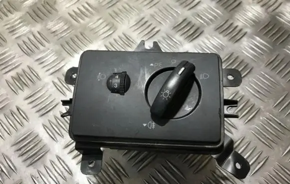 Ford Transit Light switch 4986103