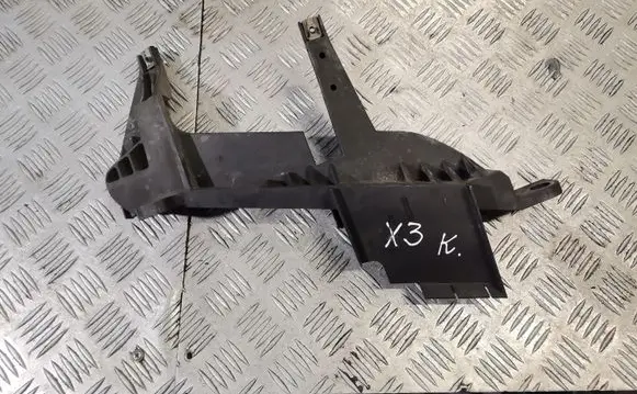 BMW X3 E83 Headlight/headlamp mounting bracket 130173024