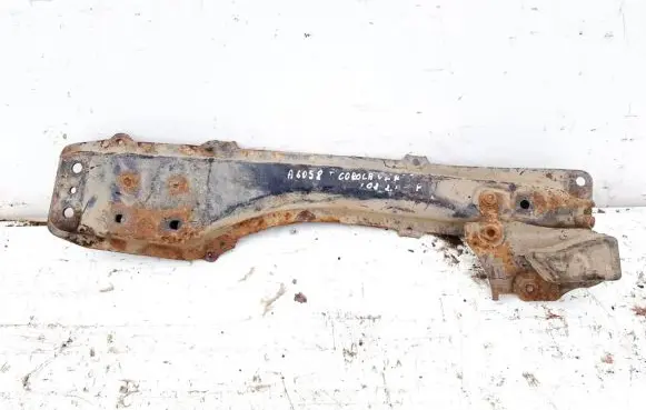 Toyota Corolla Verso E121 Front subframe
