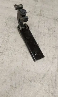 Renault Master III Sliding door middle roller runner 777648642R