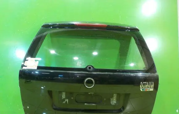 Skoda Octavia Mk2 (1Z) Tailgate/trunk/boot lid XP70