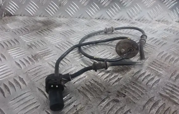 Mercedes-Benz E W210 ABS rear brake sensor A2105400617 0265006177
