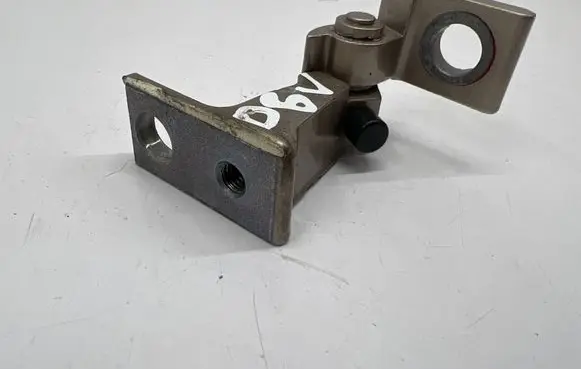 Porsche Macan (95B) Rear door upper hinge 