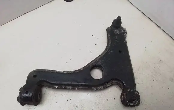 Opel Astra H Front control arm 8748075