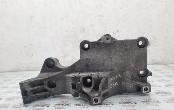 Volkswagen Golf V Generator/alternator bracket 03G903143A