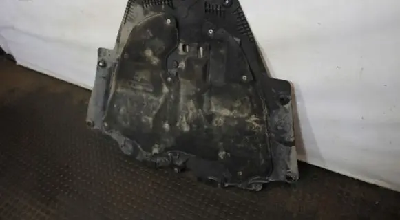 Dacia Logan II Engine splash shield/under tray 