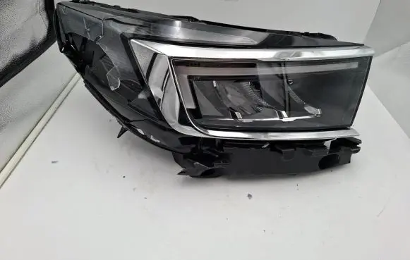 Opel Grandland X Headlight/headlamp 9850148080