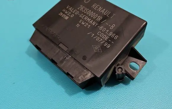 Renault Laguna III Parking PDC control unit/module 263500001R IMPRK1447813