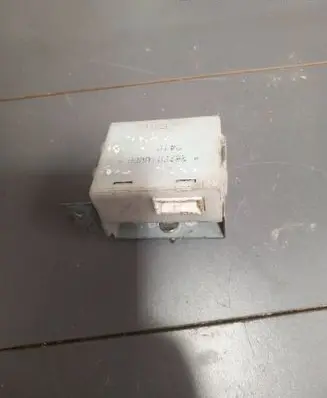 Nissan Primera Other control units/modules 28260AU000 841C
