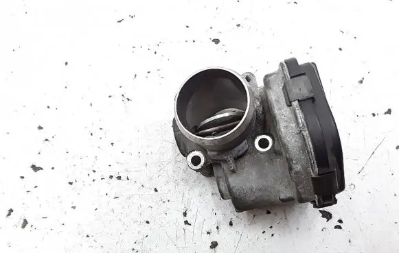 Peugeot 5008 Throttle valve 9673534480 28275019