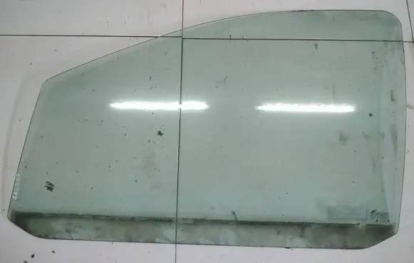 Ford Galaxy Front door window glass four-door AS2