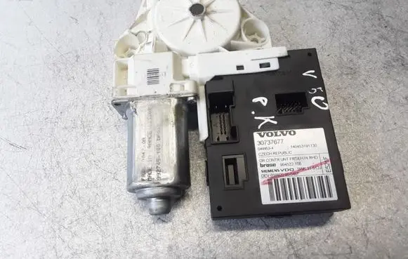 Volvo S40 Front door window regulator motor 30737677