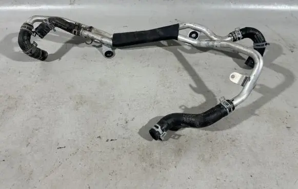 Porsche Cayenne (92A) Engine coolant pipe/hose 7P5819928A 7P5819437 7P5815993