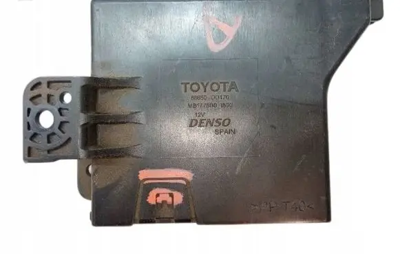 Toyota Yaris Other control units/modules 88650OD170