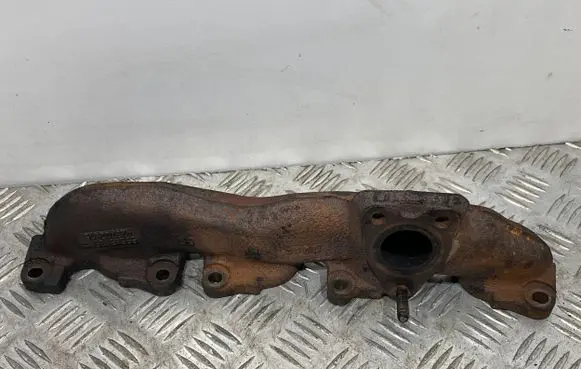 Opel Insignia A Exhaust manifold 55565985 428702815