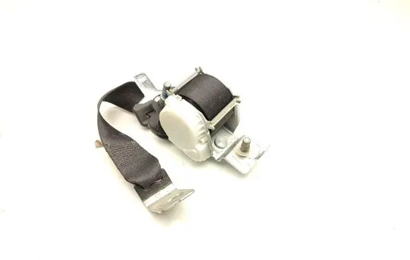 Dodge Nitro Third row seat belt 33014254D