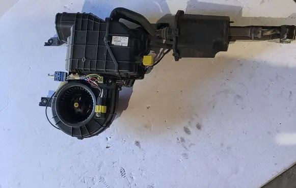 Renault Trafic III (X82) Interior heater climate box assembly G110010010F 5115145570
