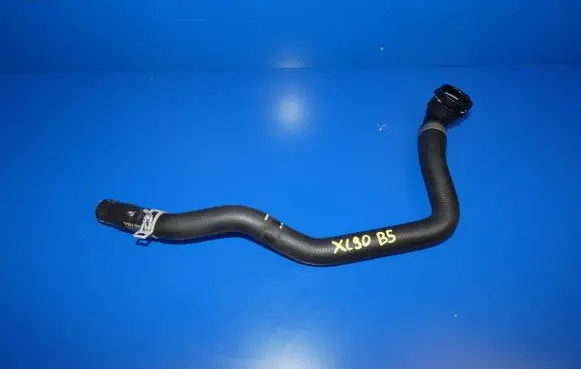 Volvo XC90 Engine coolant pipe/hose 31493266