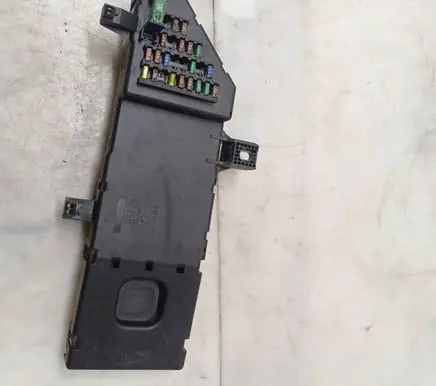Opel Vectra C Fuse module 09226554 460023260