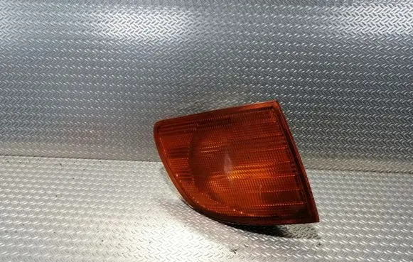 Mercedes-Benz Vito Viano W638 Front indicator light 6R01489