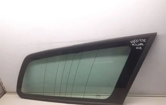 Volvo V50 Rear side window