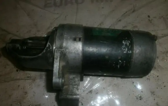 Nissan Sunny Starter motor 2330070Y01