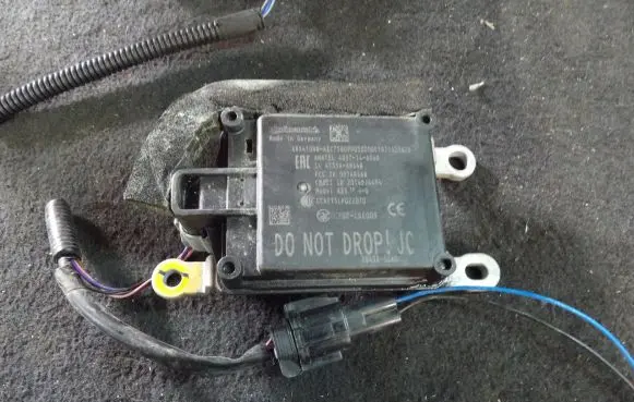 Nissan Leaf II (ZE1) Distronic sensor radar 284B85SA0C