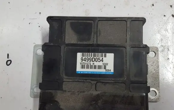 Mitsubishi Outlander Gearbox control unit/module 9499D054