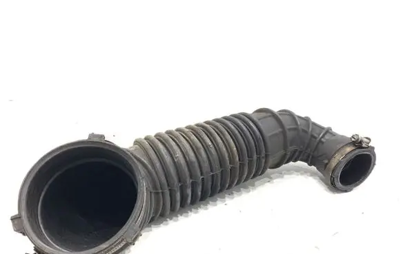Intercooler hose/pipe