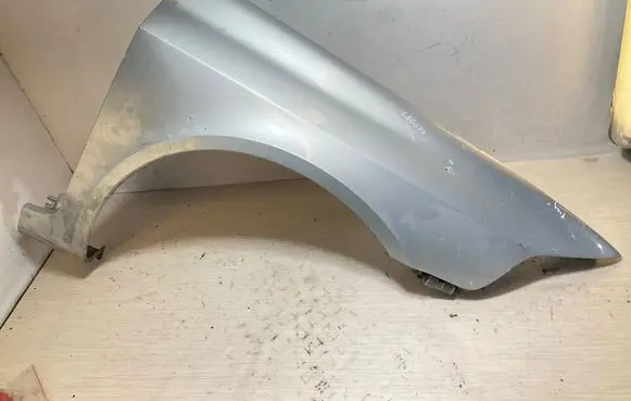 Renault Laguna II Fender