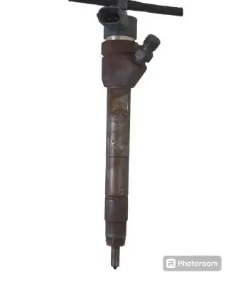 Fuel injector