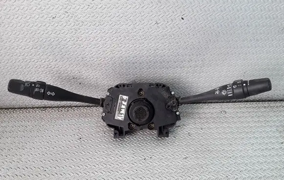 Nissan Almera Tino Wiper turn signal indicator stalk/switch 54354608