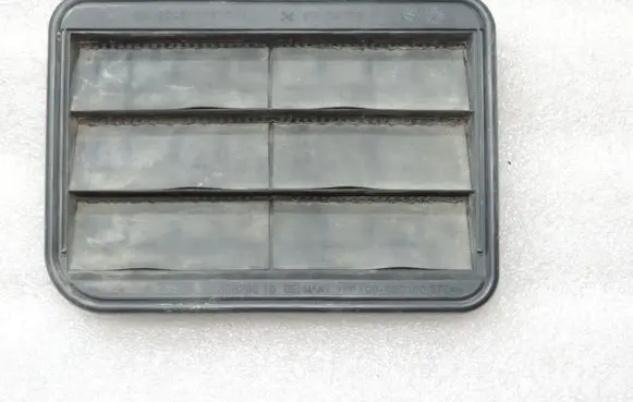 BMW 3 F30 F35 F31 Quarter panel pressure vent 64229176945 9176945